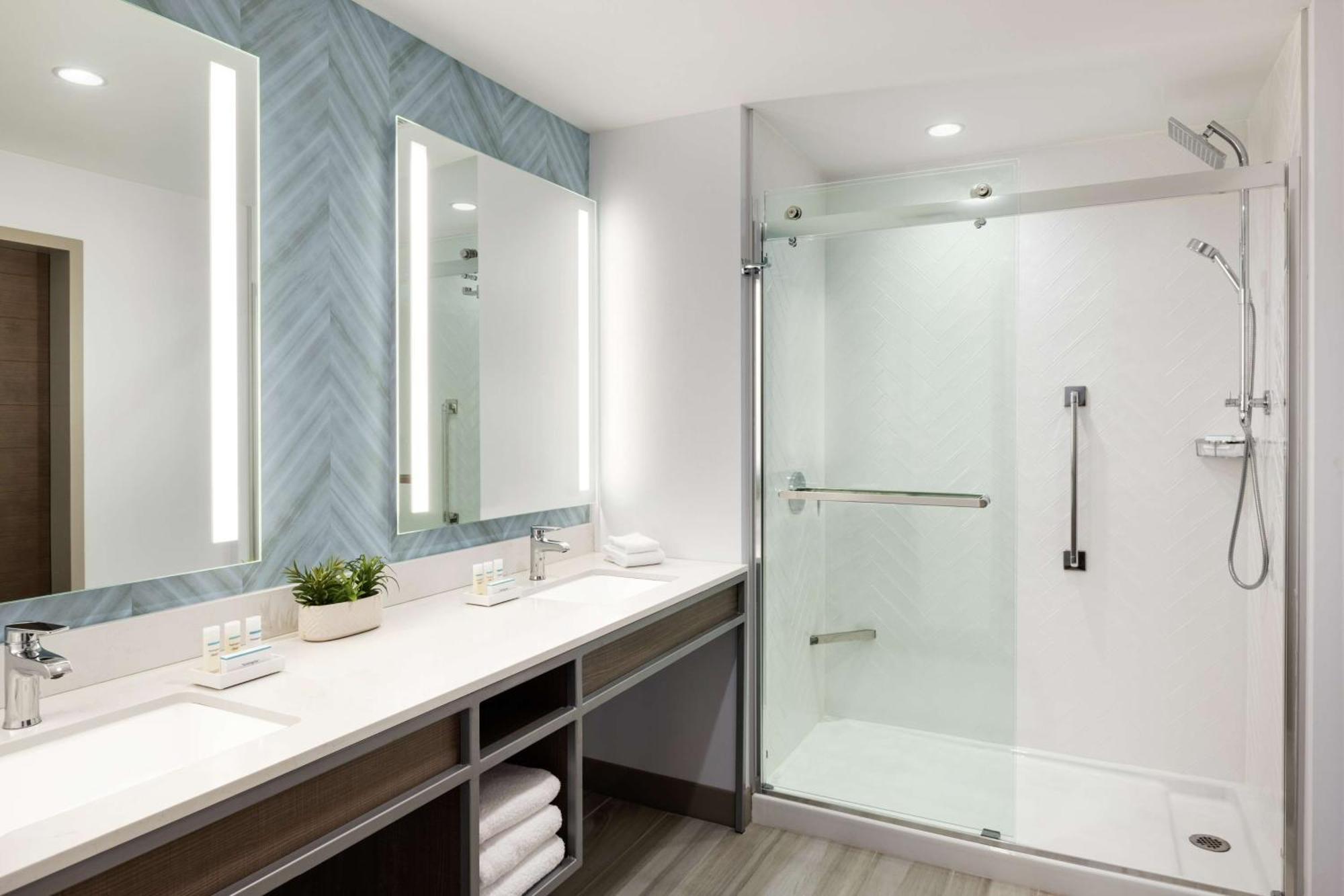 Hilton Garden Inn Austin North-Near The Domain, Tx מראה חיצוני תמונה