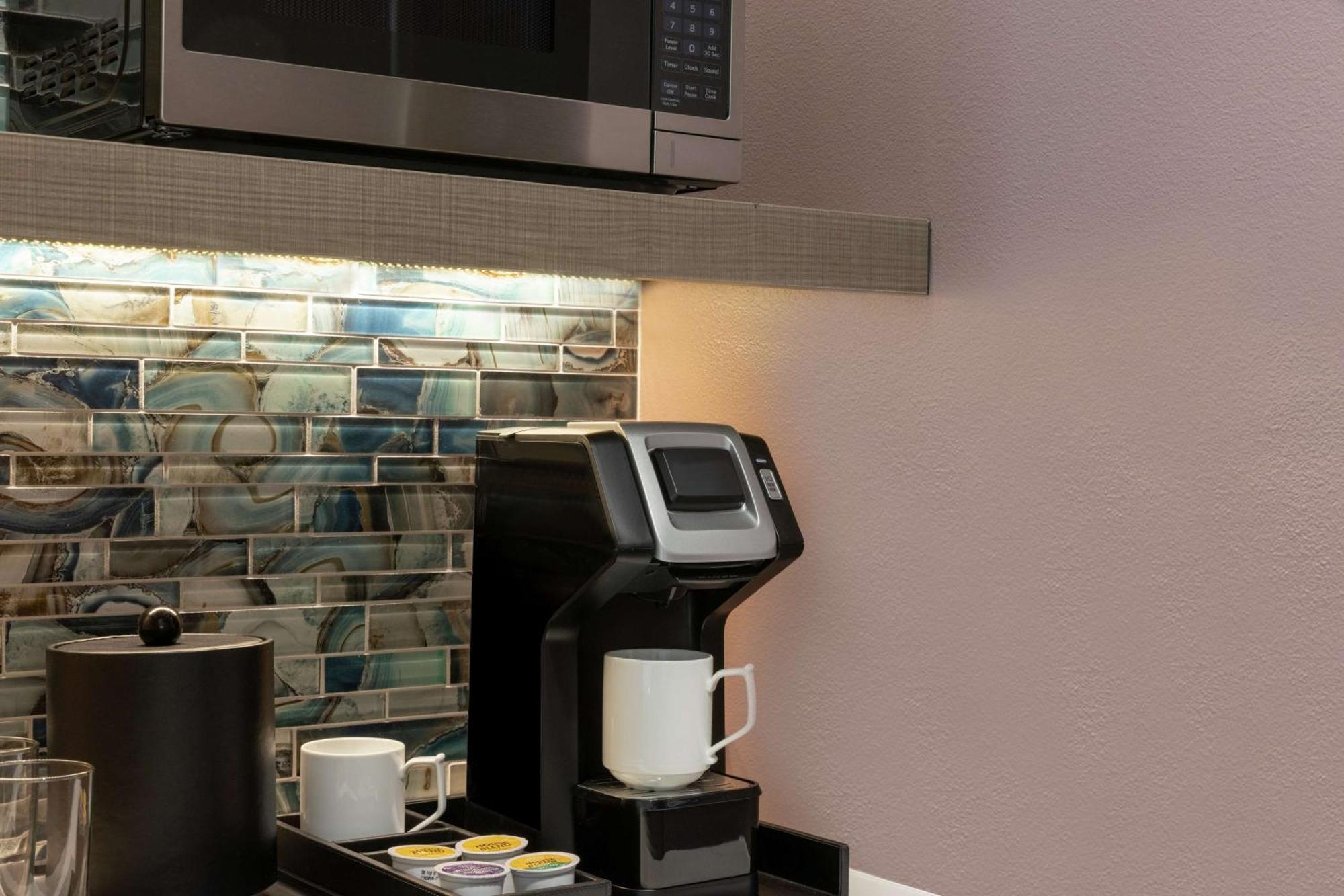 Hilton Garden Inn Austin North-Near The Domain, Tx מראה חיצוני תמונה