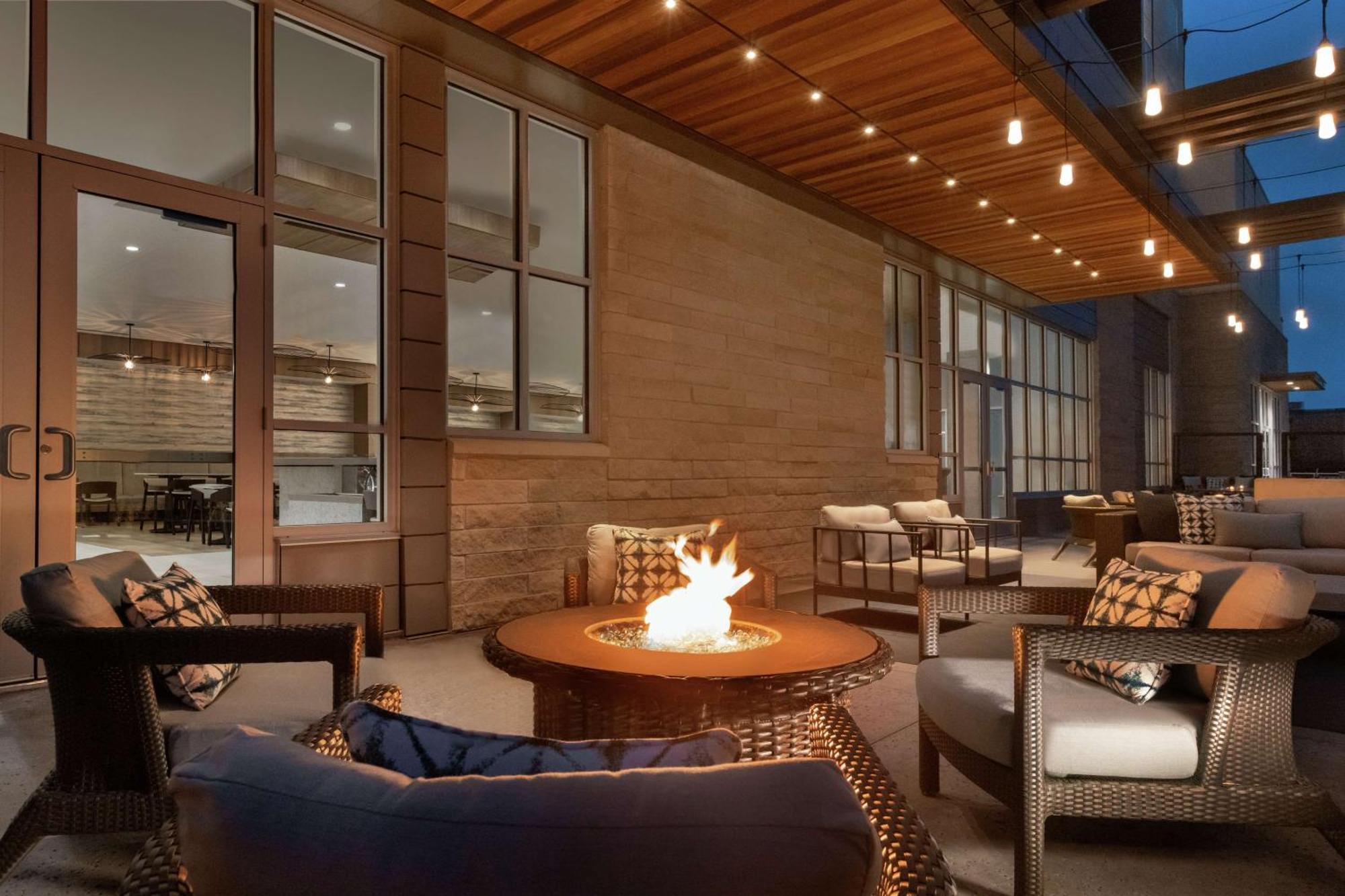Hilton Garden Inn Austin North-Near The Domain, Tx מראה חיצוני תמונה