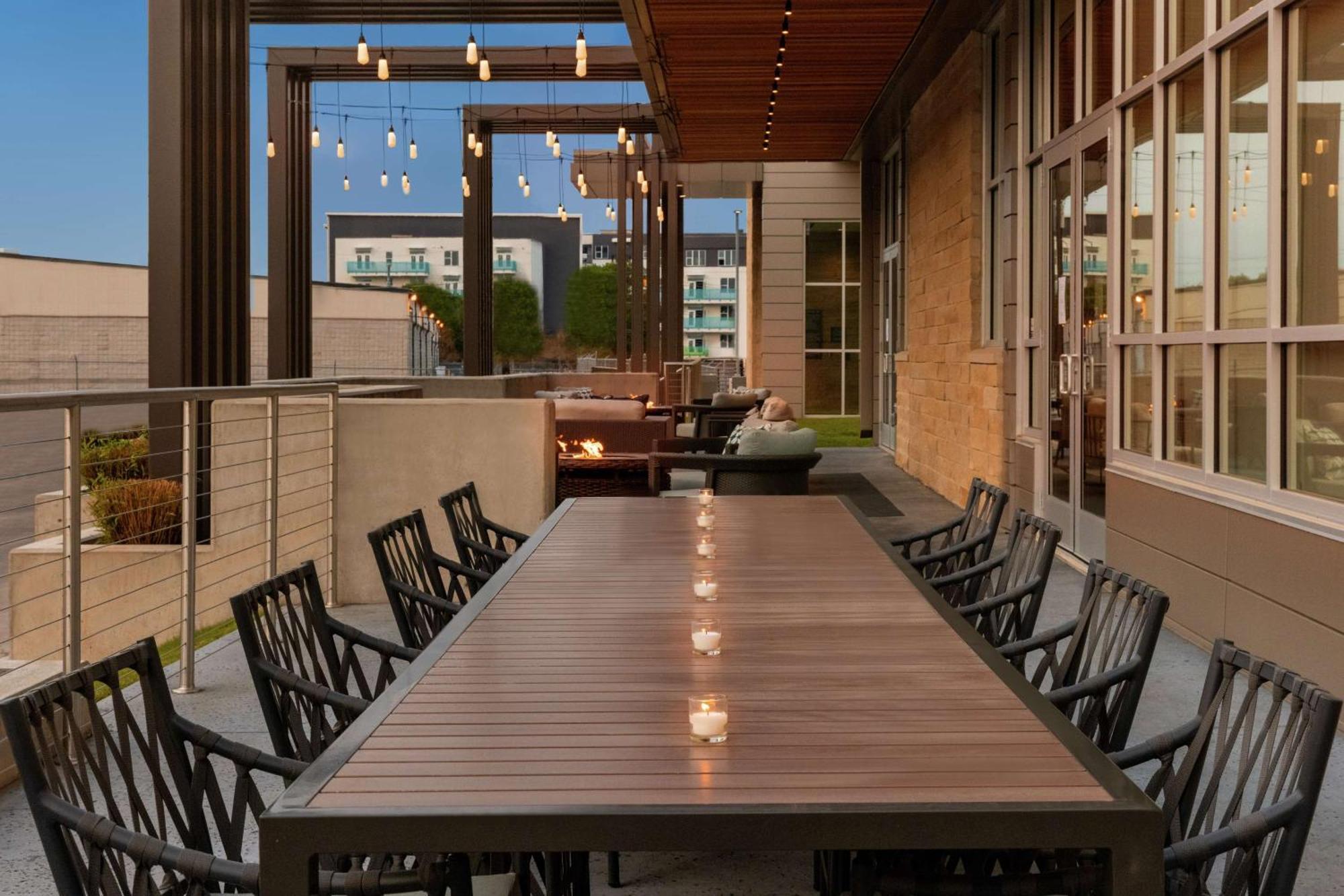 Hilton Garden Inn Austin North-Near The Domain, Tx מראה חיצוני תמונה